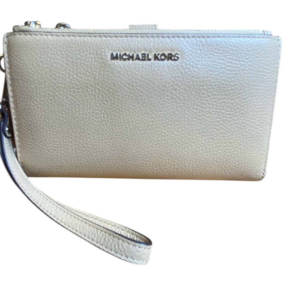 MICHAEL MICHAEL KORS Adele Cream Leather Smartphone Wallet